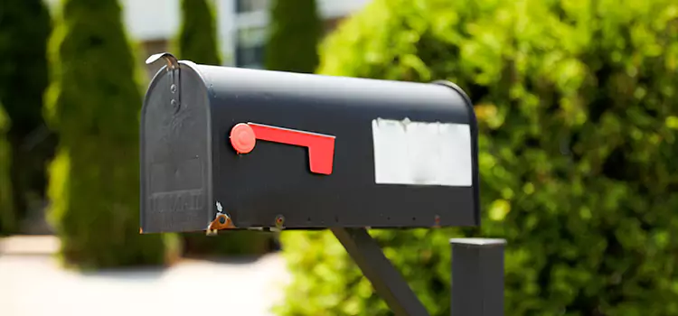 Secure Mailboxes for Packages Delta